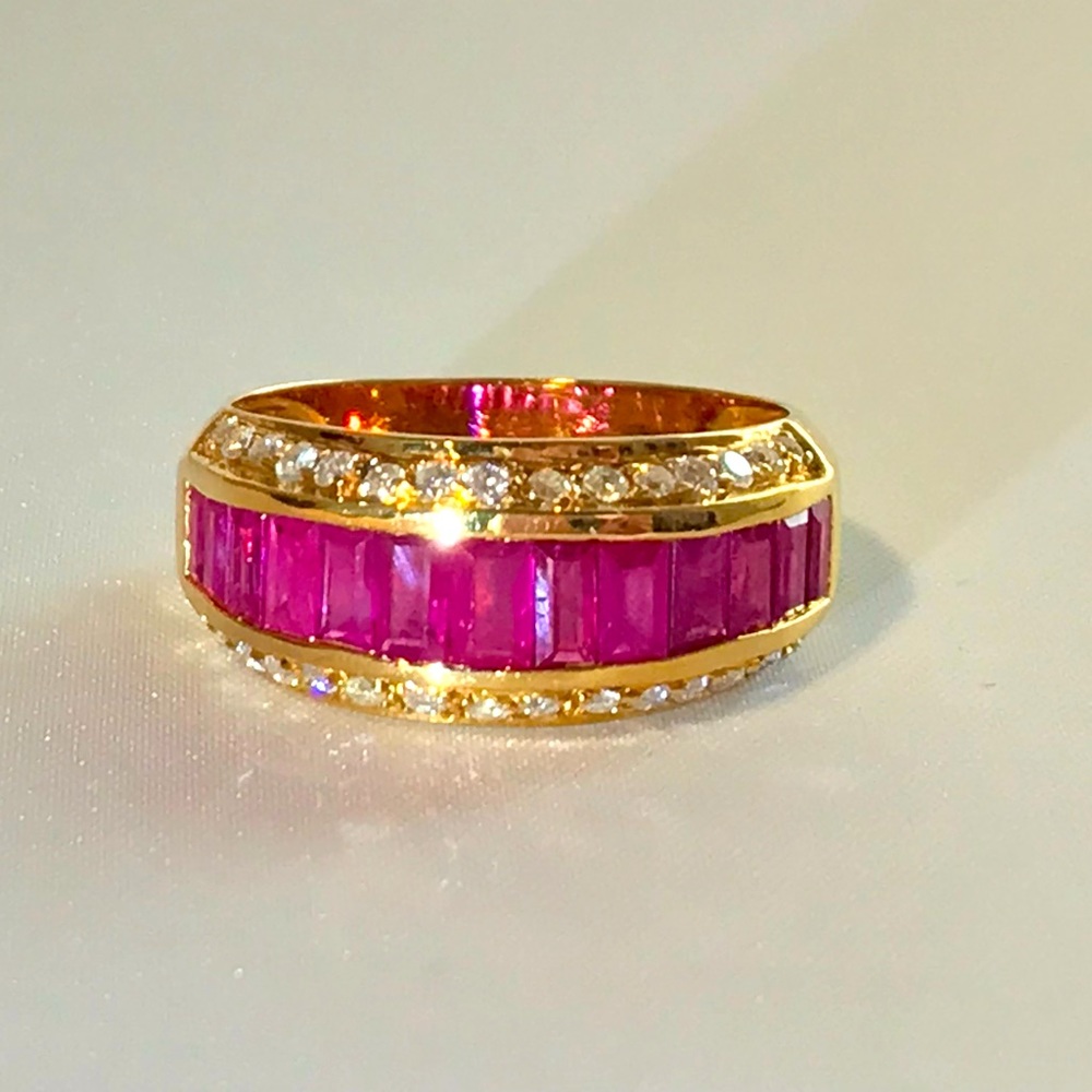18K Ruby & Diamond Ring